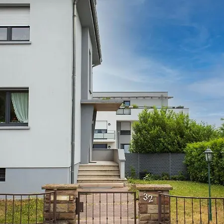 Appartement Cosy Kids Friendly Avec Parking Prive Hoenheim